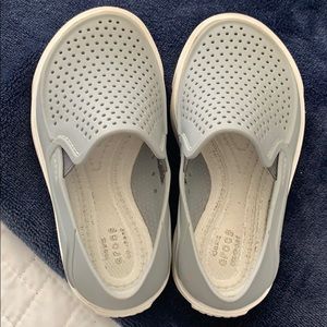 GUC TODDLER CROCS GRAY C6